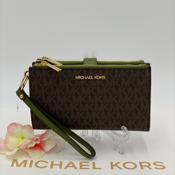MICHAEL KORS LARGE DOUBLE ZIP WRISTLET EVERGREEN - Picture 2 of 16